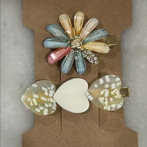 Chic Floral and Heart Hair Clip Trio